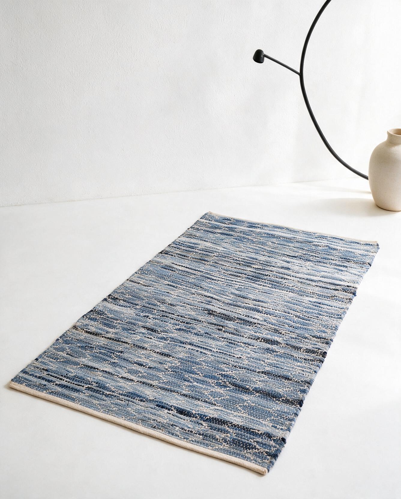 Ripple Rug Blue STJR-297 styled in a modern room setting