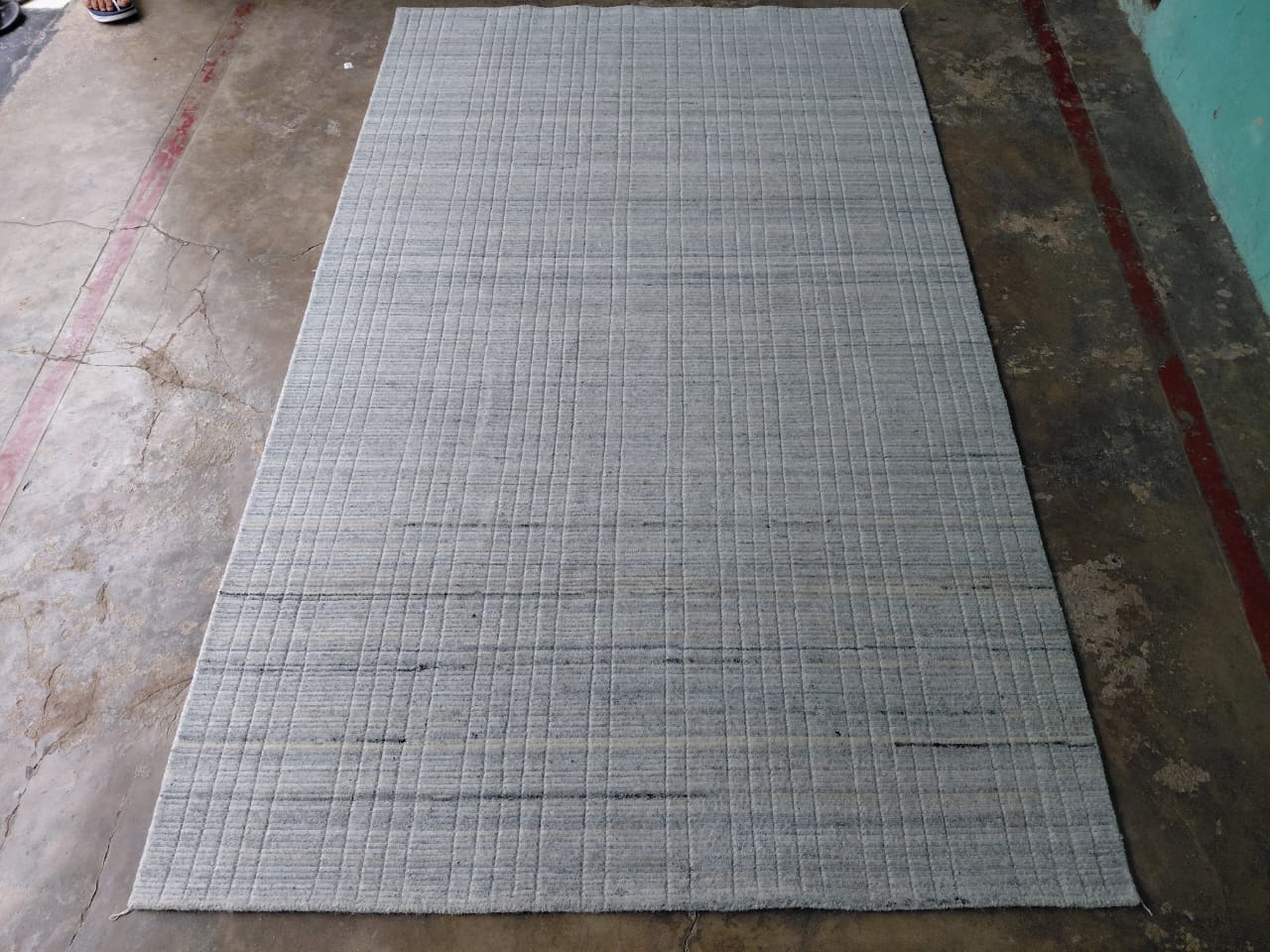 Hand-tufted wool Loom Carpet AHL-26010 styled in a corridor-style room setting