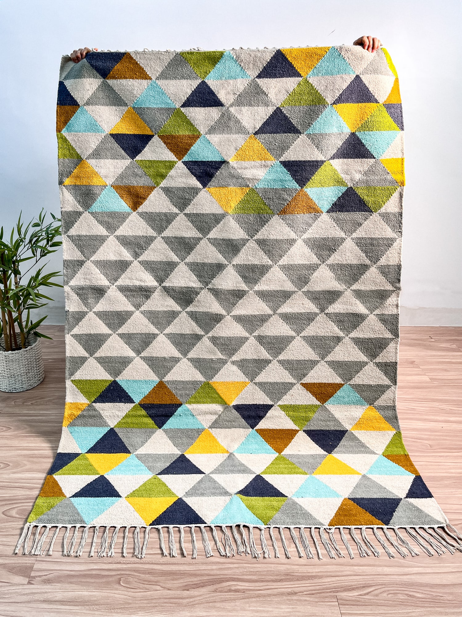 Cotton chindi rug RU24-229 styled in a room setting