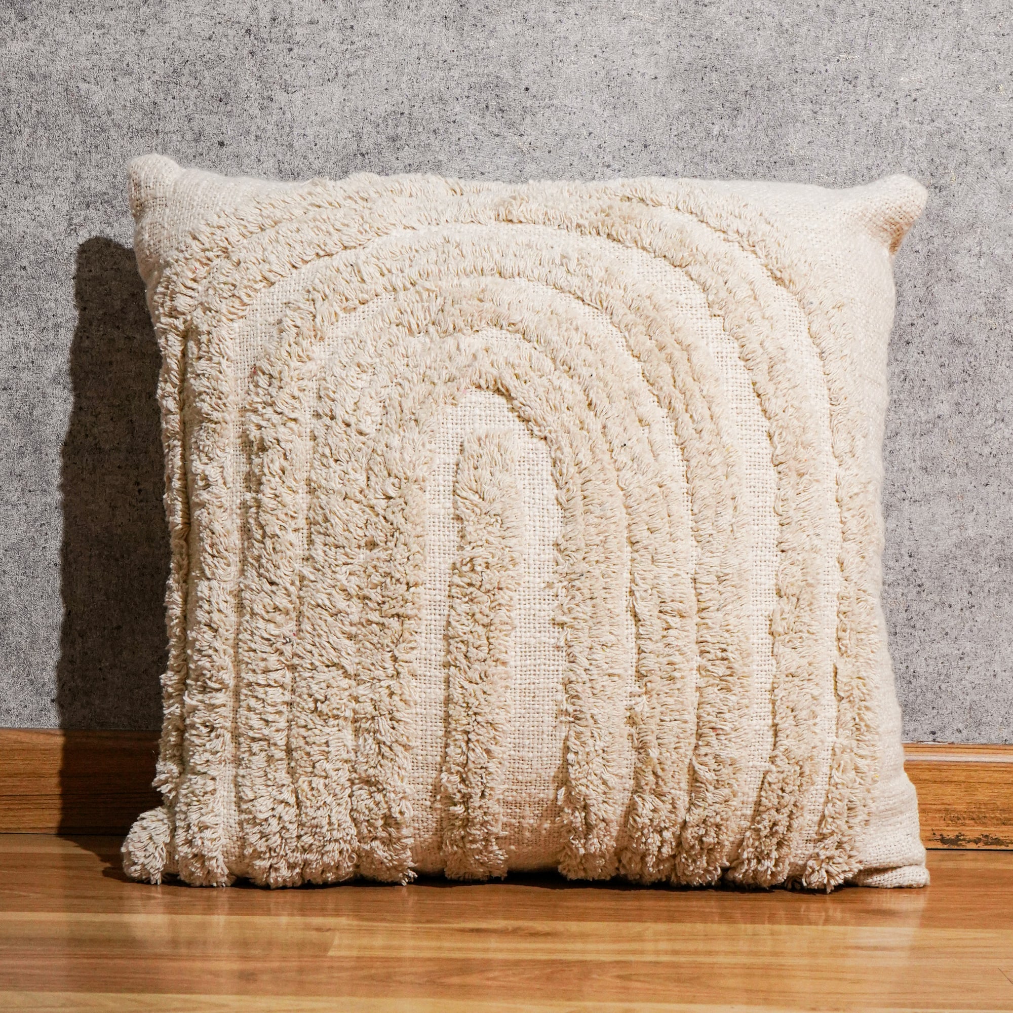 Hand-tufted cushion cover CC-2602 showing raised loop texture